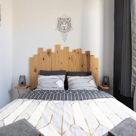 Le 107 Carca ! Daire Carcassonne Dış mekan fotoğraf